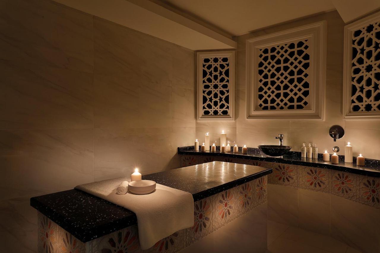阿尔科巴尔Voco酒店 阿可贺巴 外观 照片 The Royal Spa at The Royal Mirage